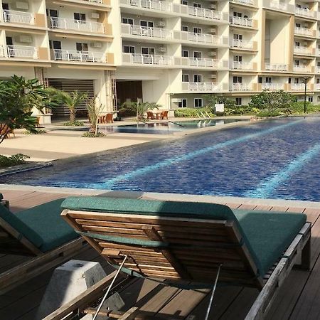 Viera Residence Manila Eksteriør billede